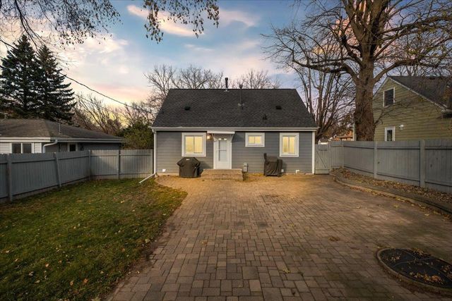 2020 Fairway Drive NE, Columbia Heights, MN 55421