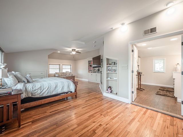 535 S BOEKE RD, Evansville, IN 47714