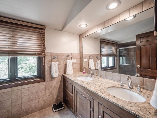 535 S BOEKE RD, Evansville, IN 47714