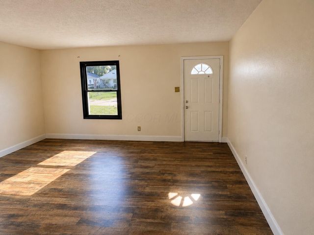 613 N Dawson Avenue, Columbus, OH 43219