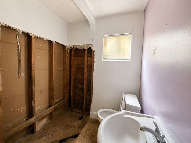 613 N Dawson Avenue, Columbus, OH 43219
