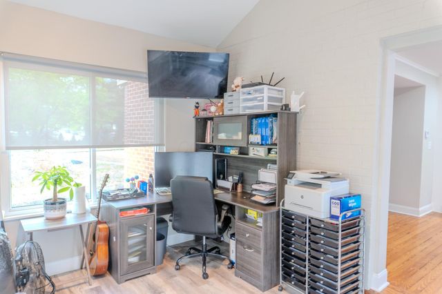 1400 N Hague Avenue, Columbus, OH 43204