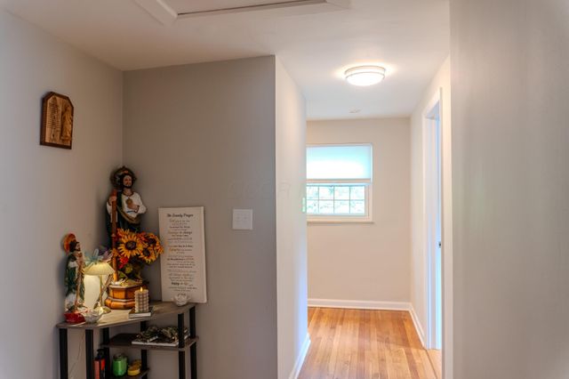 1400 N Hague Avenue, Columbus, OH 43204