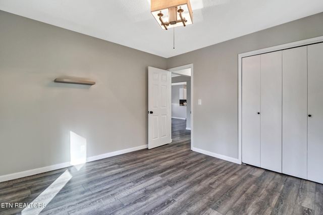 114 Lakeshire Drive, Crossville, TN 38558