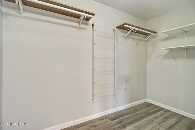 114 Lakeshire Drive, Crossville, TN 38558