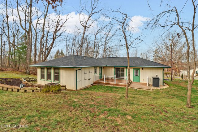 114 Lakeshire Drive, Crossville, TN 38558