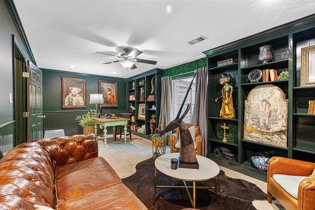 1401 Bowie Circle, Corsicana, TX 75110