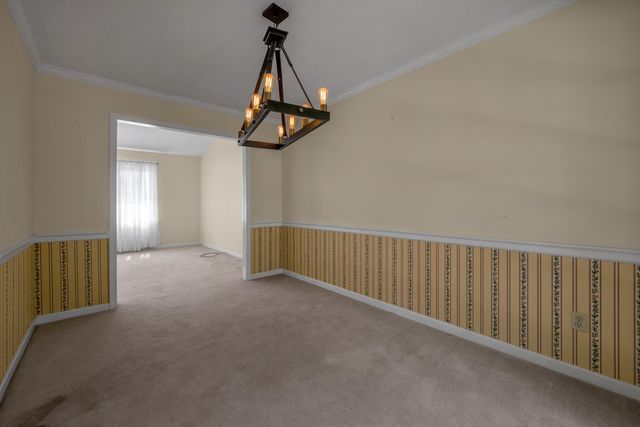 4368 Clemens Drive, Lexington, KY 40514