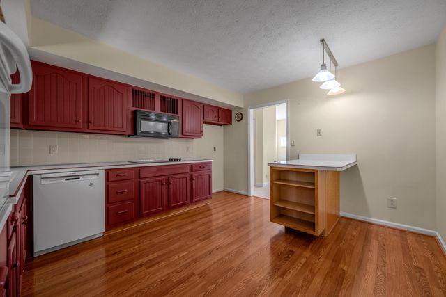 4368 Clemens Drive, Lexington, KY 40514