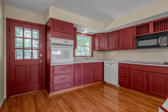 4368 Clemens Drive, Lexington, KY 40514