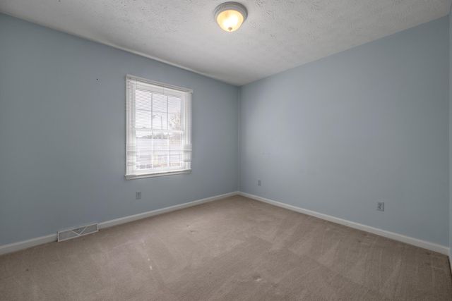 4368 Clemens Drive, Lexington, KY 40514