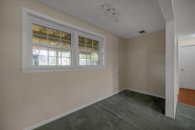 4368 Clemens Drive, Lexington, KY 40514
