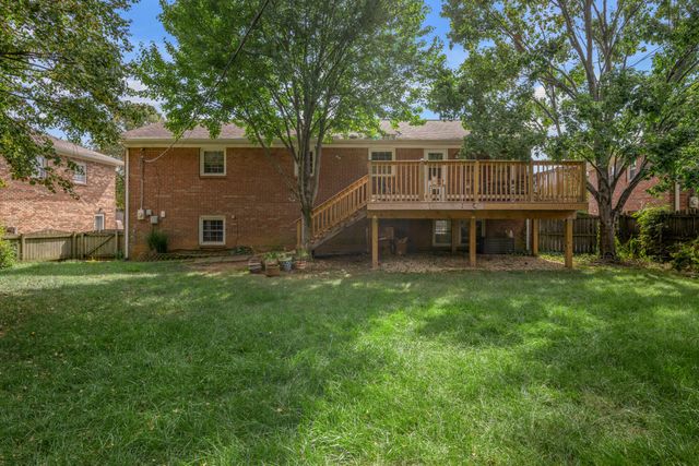 4368 Clemens Drive, Lexington, KY 40514