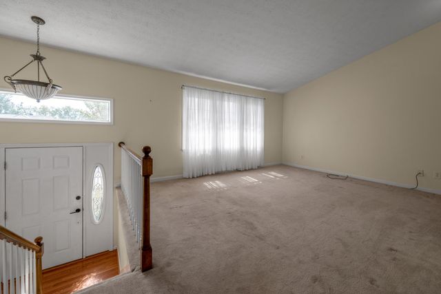 4368 Clemens Drive, Lexington, KY 40514