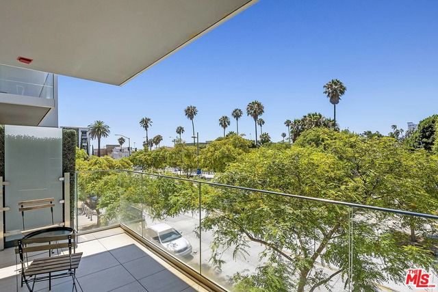 1705 Ocean Avenue 206, Santa Monica, CA 90401