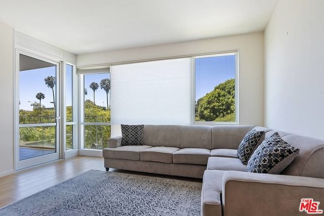 1705 Ocean Avenue 206, Santa Monica, CA 90401