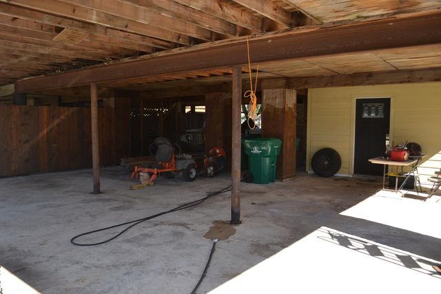 129 Summers Lane, Golden Meadow, LA 70357