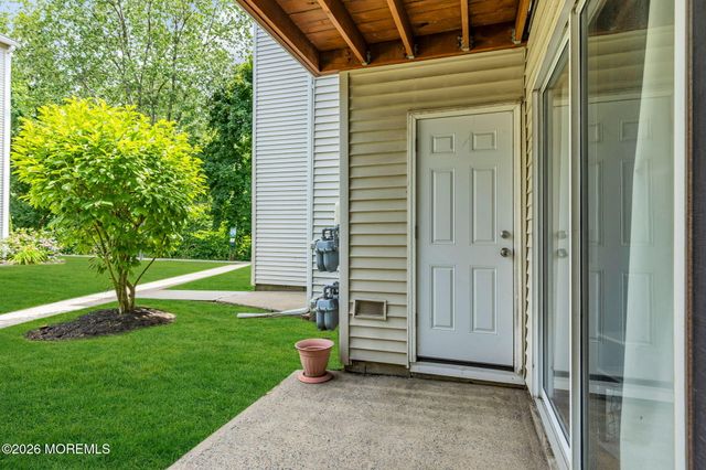 4 231 Atlantic Street 39, Keyport, NJ 07735