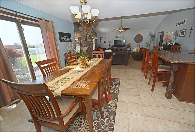 1235 Edna Circle, Ottawa, IL 61350