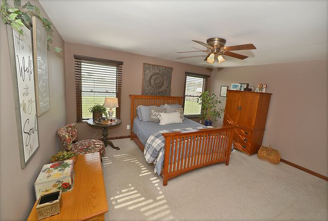 1235 Edna Circle, Ottawa, IL 61350