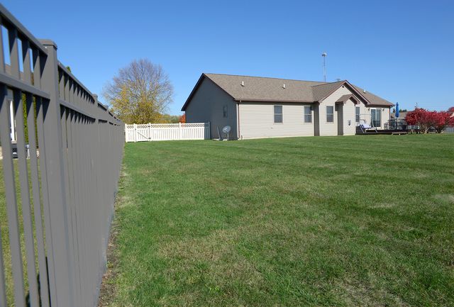 1235 Edna Circle, Ottawa, IL 61350