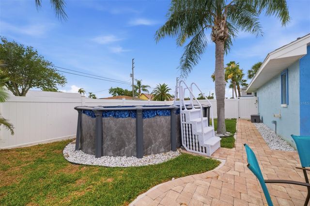 4262 PARADISE CIRCLE, Hernando Beach, FL 34607