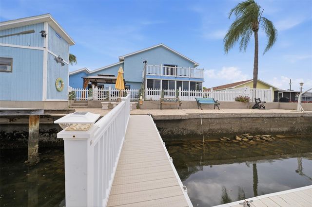 4262 PARADISE CIRCLE, Hernando Beach, FL 34607