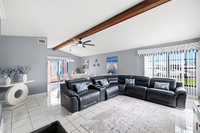 4262 PARADISE CIRCLE, Hernando Beach, FL 34607