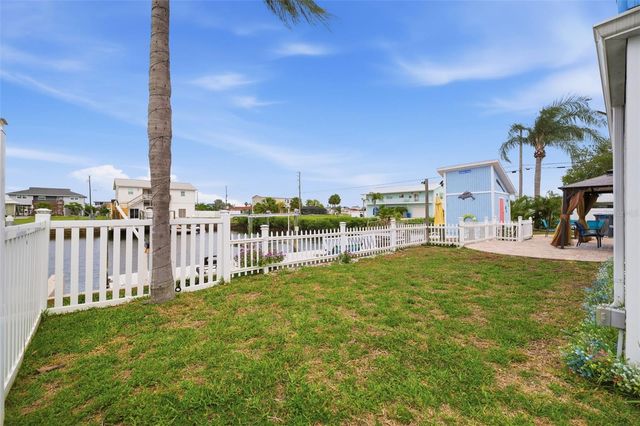 4262 PARADISE CIRCLE, Hernando Beach, FL 34607