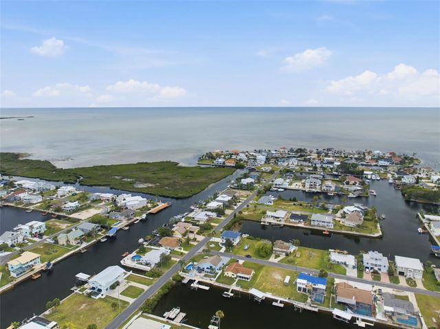 4262 PARADISE CIRCLE, Hernando Beach, FL 34607