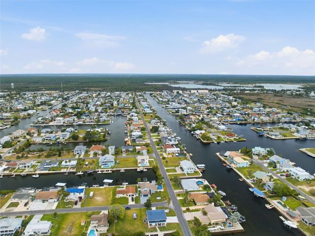 4262 PARADISE CIRCLE, Hernando Beach, FL 34607