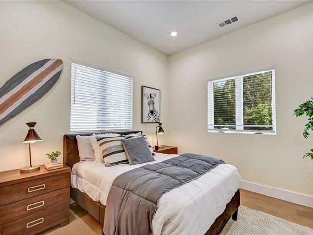 11730 Par Avenue, Los Altos, CA 94024