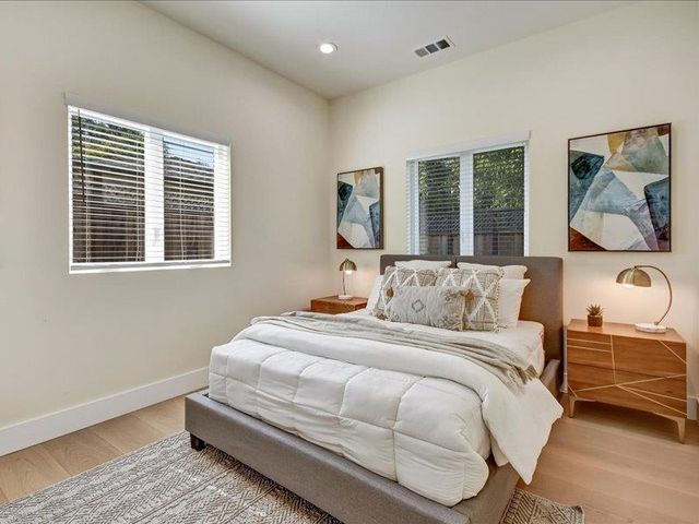 11730 Par Avenue, Los Altos, CA 94024