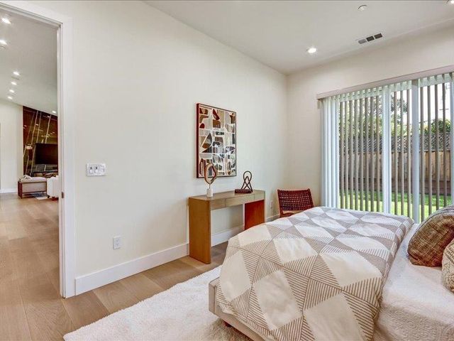 11730 Par Avenue, Los Altos, CA 94024