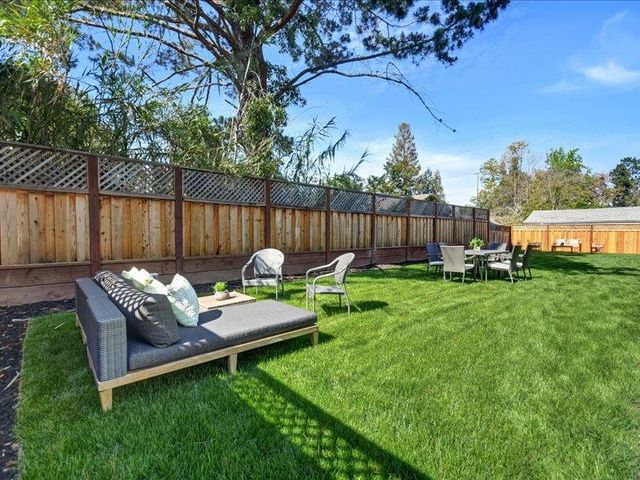 11730 Par Avenue, Los Altos, CA 94024