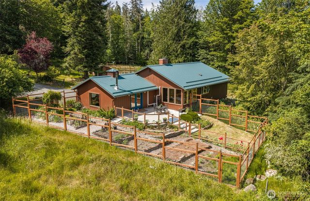477 Glass Road, Port Angeles, WA 98362