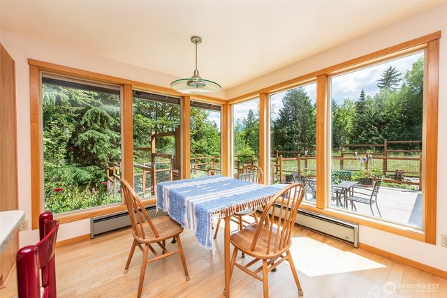477 Glass Road, Port Angeles, WA 98362