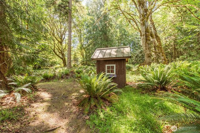 477 Glass Road, Port Angeles, WA 98362