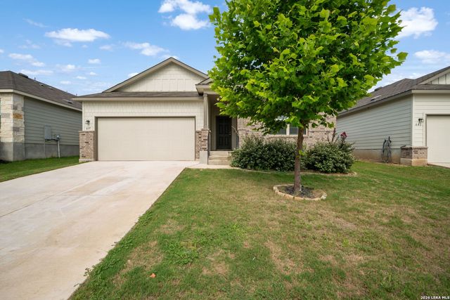 637 Oleander Crk, Seguin, TX 78155