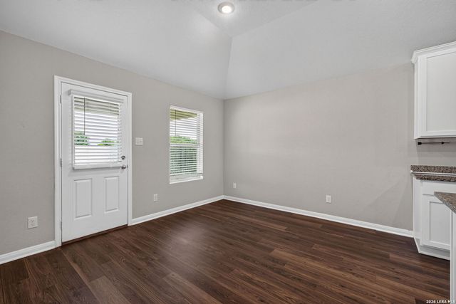 637 Oleander Crk, Seguin, TX 78155