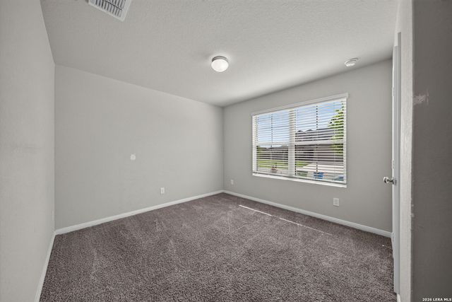 637 Oleander Crk, Seguin, TX 78155