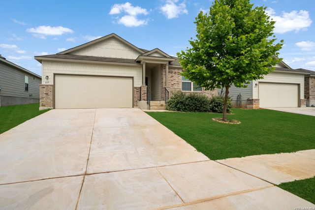 637 Oleander Crk, Seguin, TX 78155