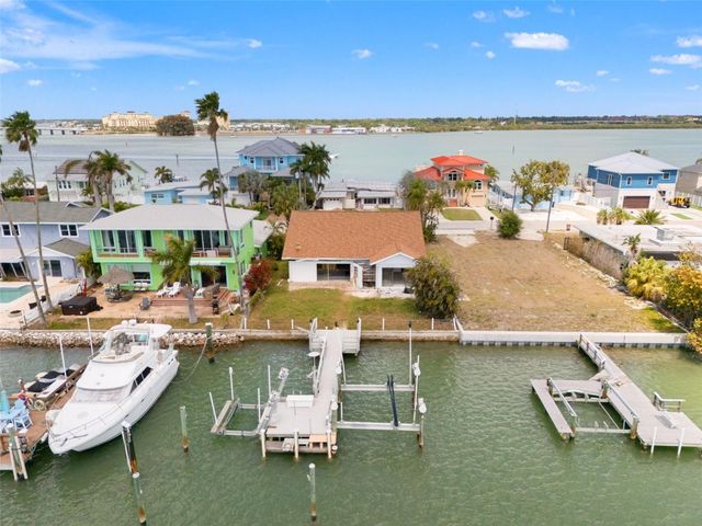 811 BAY POINT DRIVE, Madeira Beach, FL 33708