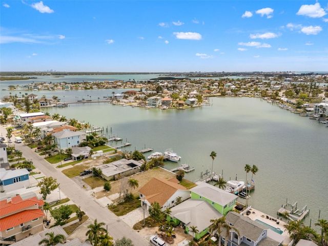 811 BAY POINT DRIVE, Madeira Beach, FL 33708