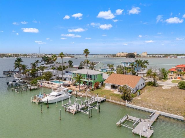 811 BAY POINT DRIVE, Madeira Beach, FL 33708