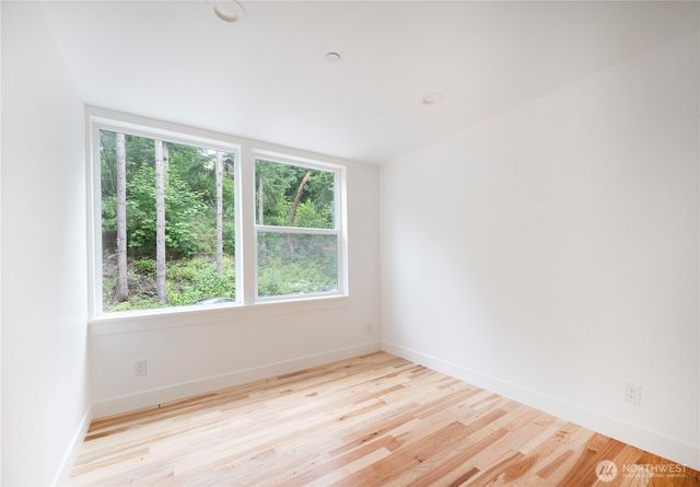 21037 NE 15th Street, Sammamish, WA 98074