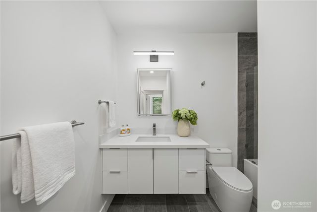 21037 NE 15th Street, Sammamish, WA 98074