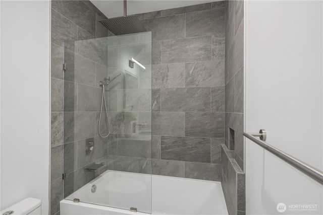 21037 NE 15th Street, Sammamish, WA 98074