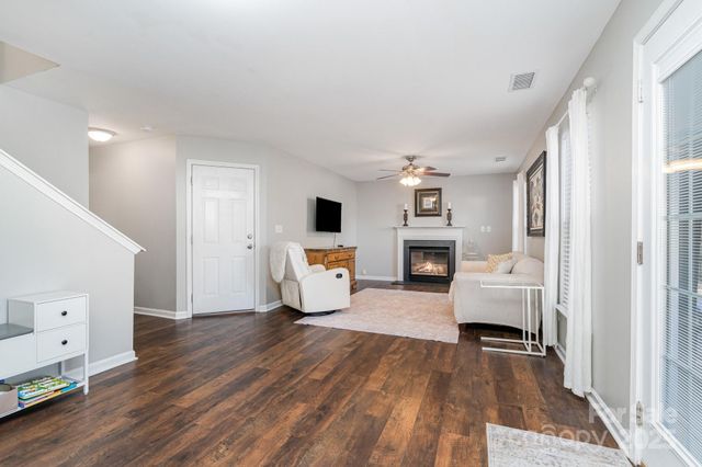 1713 Prism Place, Kannapolis, NC 28083