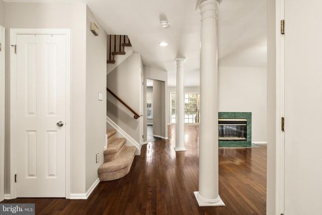 4 BENJAMIN RUSH LN, Princeton, NJ 08540